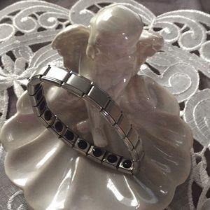 COPY - Magnetic bracelet